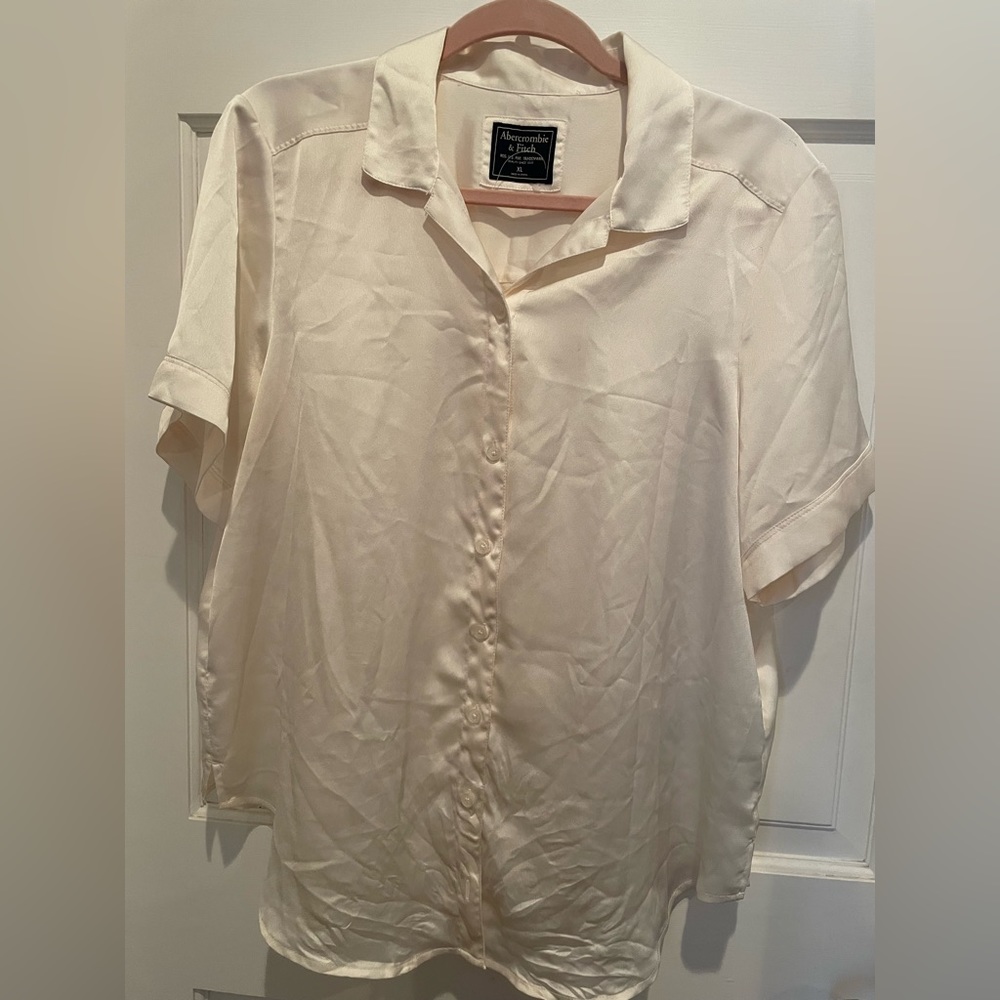 Abercrombie satin beige button up blouse